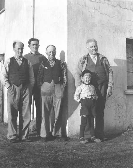 jon_i-_bjarnason_og_fleiri